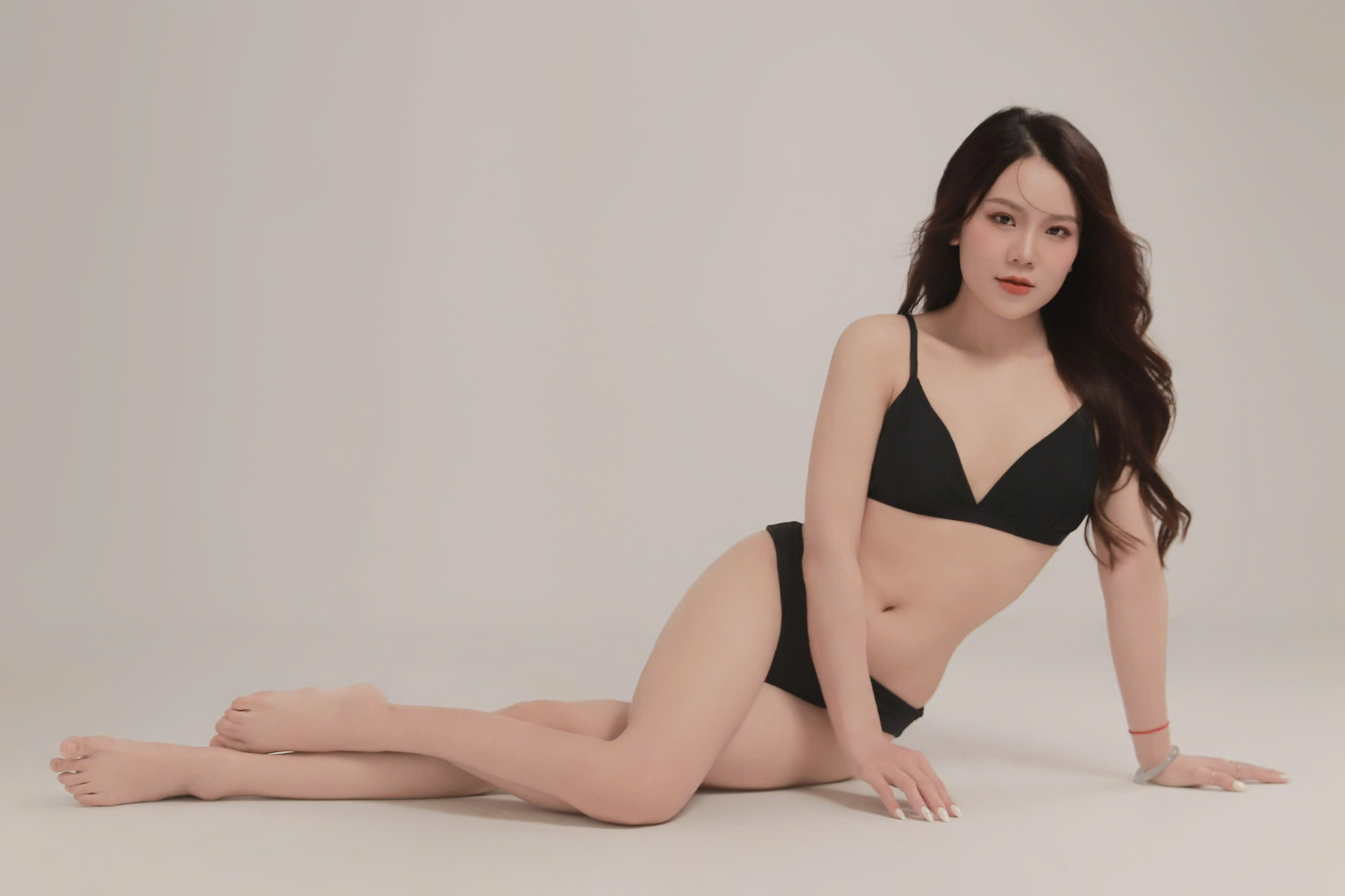 /UserFiles/miss/miss2025/20- Phạm Ngọc Anh - Cen Cuckoo/4.jpg